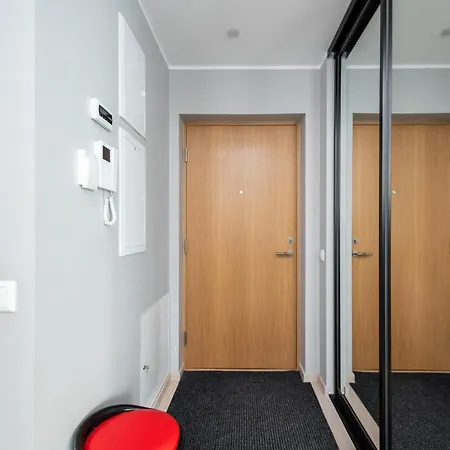 Apartment Free Parking, Quiet, One-bedroom At Kalamaja *