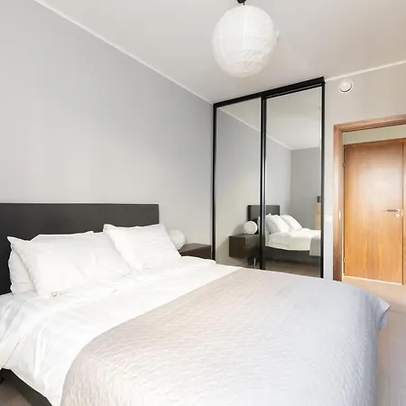 Free Parking, Quiet, One-bedroom At Kalamaja Tallinn