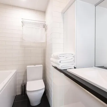 Apartment Free Parking, Quiet, One-bedroom At Kalamaja