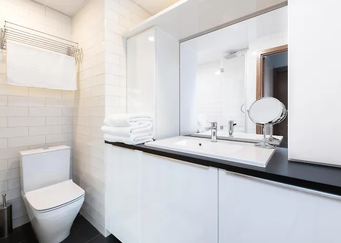 아파트 Free Parking, Quiet, One-bedroom At Kalamaja 탈린