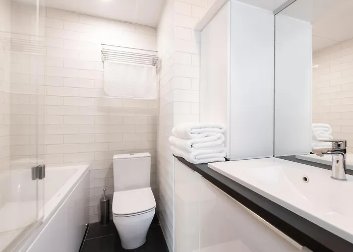 아파트 Free Parking, Quiet, One-bedroom At Kalamaja